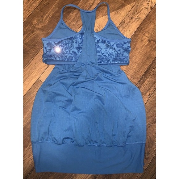 Lululemon No Limits Tank Cornflower / Paisley activewear workout spring blue - Picture 7 of 9